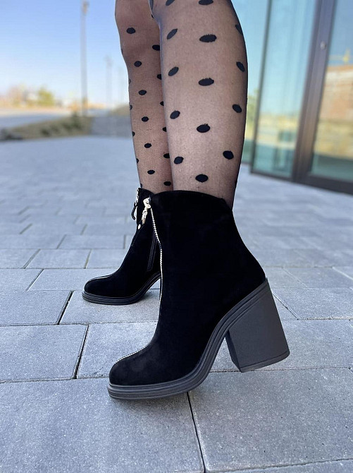 Lexi Черевики жіночі Lexi 3048/1 чорні (весна-осінь, замша натуральна) (3199) 40 Коломия - фото 1