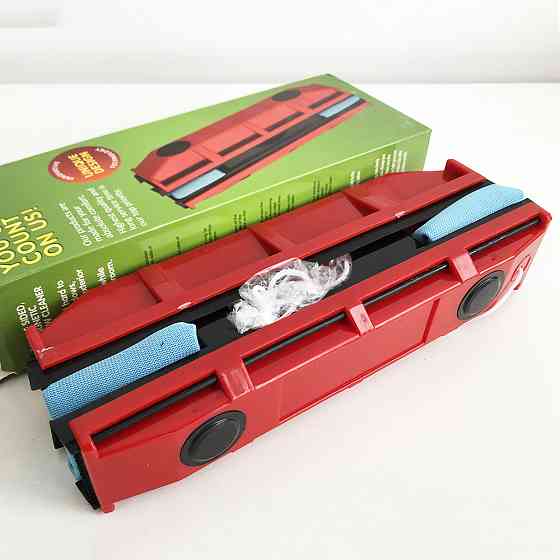 Щітка магнітна для миття скла з двох сторін Glider Червона WL-42 Івано-Франківськ