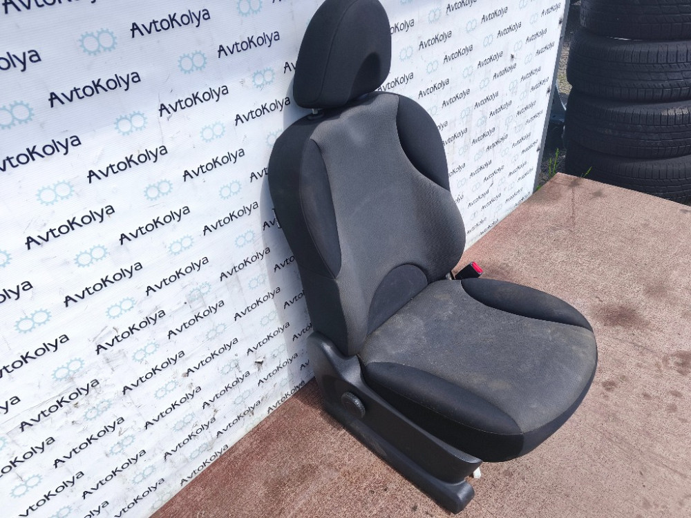 Сидіння переднє ліве Nissan Note E11 2005-2012 Ковель - изображение 3