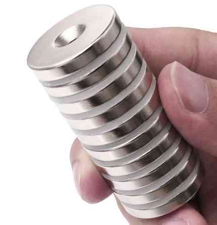 Магніти неодимові кріпильні 12x3 мм N50 з отвором ззенковкою 4 мм 10 шт. Вінниця