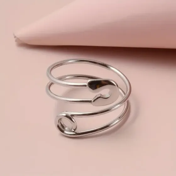 Стильное кольцо-шпилька для большого пальца – символ свободы и индивидуальности Киев