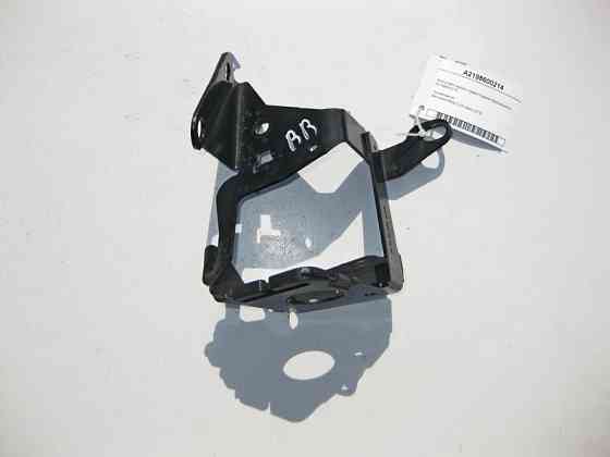 Mercedes-Benz  A2198600214 Кронштейн заднього правого ременя безпеки CLS C219 Одесса