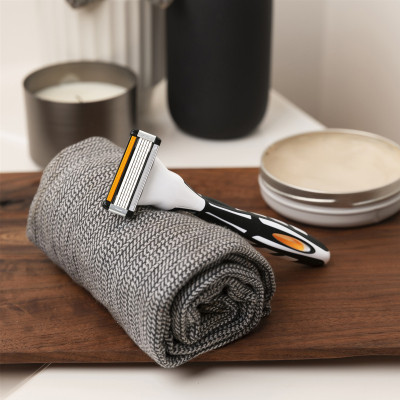 Бритва Bic Flex 5 Hybrid с 4 сменными картриджами (3086123644984) Винница - изображение 5