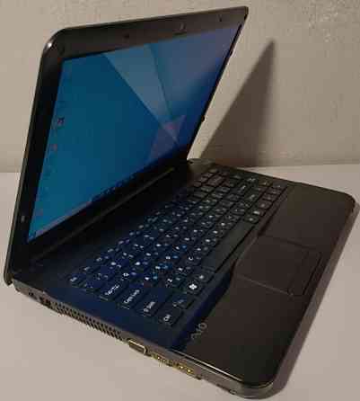 Ноутбук SONY Core i5/8 ОЗУ / 1TB HDD Киев