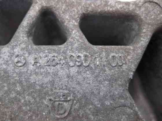 Mercedes-Benz  A2640901100 Нижній кронштейн інтеркулера C-Class W205 Одеса