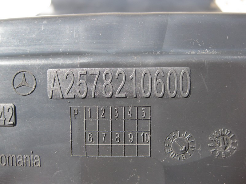 Mercedes-Benz  A2578210600 Кабельний канал під підлокітником E-Class W213 Одеса - фото 4