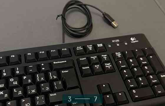 Клавиатура в отличном состоянии Logitech Киев