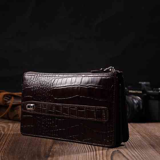 Вместительный мужской клатч на два отделения из натуральной кожи с тиснением под крокодила BOND 22046 Коричневый Киев
