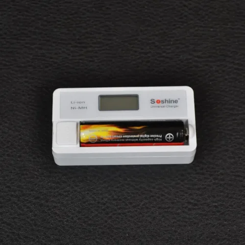 Зарядний пристрій для акумуляторів Soshine SC-S7 з LCD дисплеєм Вінниця