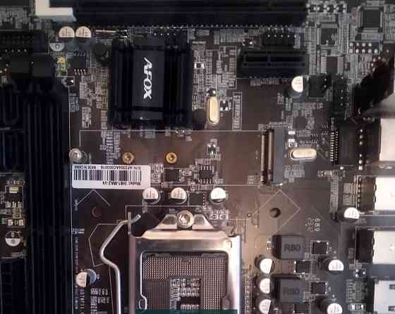 Материнская Плата. Харьков