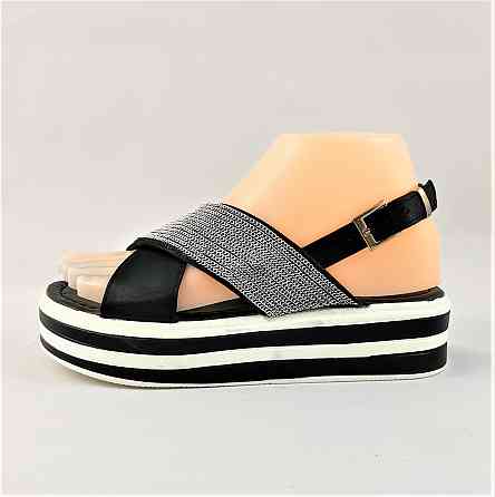 Жіночі Сандалі Босоніжки на Танкетці Платформа Чорні Літні (розміри: 37,38) - 837 Дніпро