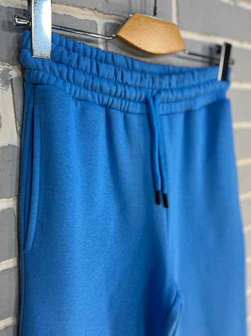 Штаны женские Quzen 388 брюки спортивные палаццо широкие свободные от бедра утепленные на флисе голубые, голубой, M Киев - изображение 6