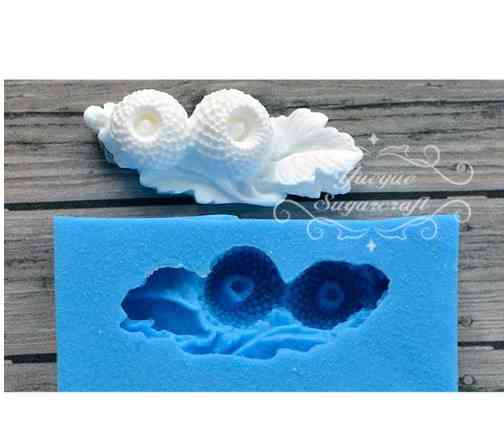 Молд маленький Цветочки 60 на 28 мм серый Киев