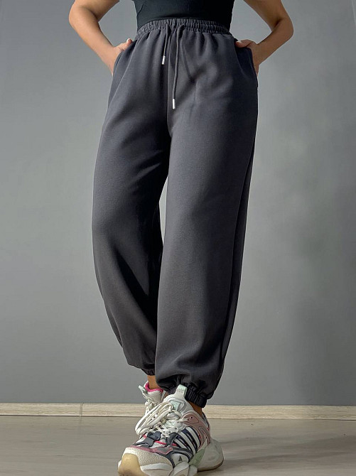 Штани жіночі A-N 27090 джогери спортивні на резинці трикотажні сірі, сірий, L Київ - фото 16