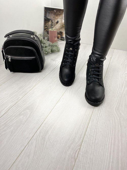 Черевики жіночі D and V чорні шкіра-сатин натуральна висота 12см підошва 1/3,5см (2980) Коломыя - изображение 3