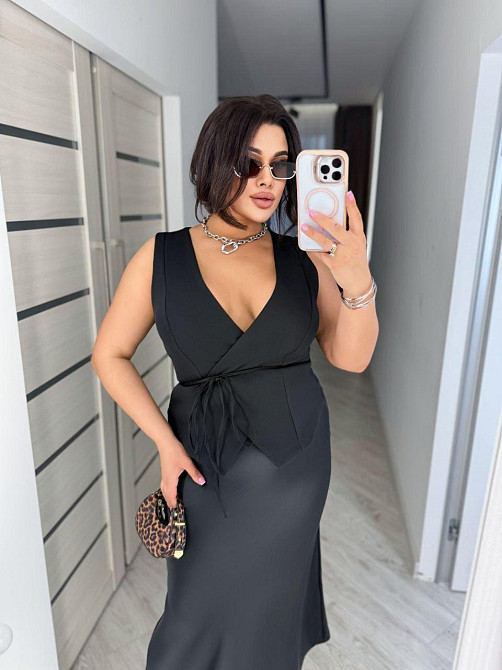 Женская базовая жилетка на запах с поясом костюмка Черный, 48/52 Одесса - изображение 1