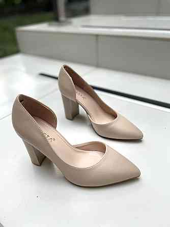 Туфлі жіночі TRASTA бежеві еко-шкіра каблук 8 см 36 р. ( -3) Коломия
