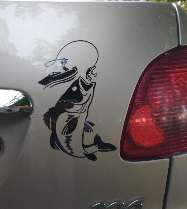 Наклейка на авто Рибак з великою рибою Чорна Київ - фото 4