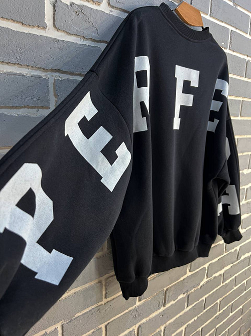 Світшот жіночий DAVRAS 6001 подовжений оверсайз напис на спині PERFECT утеплений на флісі one size чорний, чорний, one size Київ - фото 3