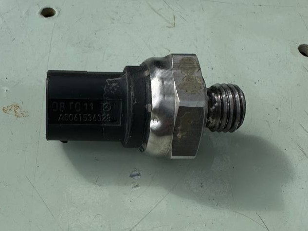 Датчик тиску викидних газів Mercedes Sprinter 2.1 / 2.2 cdi 2006-2017 (A0061536028) Ковель - изображение 1