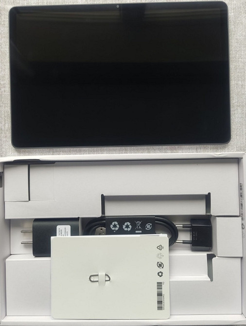 Планшет Lenovo Xiaoxin Pad 2024 8/128Gb. 11