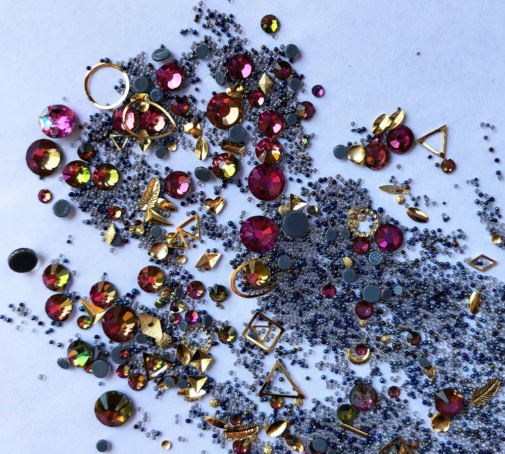 Стрази Swarovski мікс різні розміри та форми + формочки різних форм (1400 шт.) чорні та фіолетово- смарагдові. Київ - фото 7