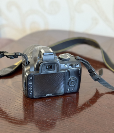 Фотоаппарат Зеркальный NIKON D3000+18-55mm. Киев