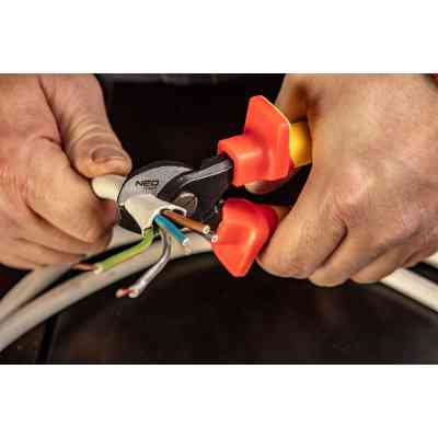 Кабелерез Neo Tools диэлектрический, 160 мм, 1000V, CrV (01-233) Винница
