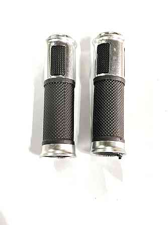 Ручки керма з алюмінію. відбійником (срібло) Мукачево