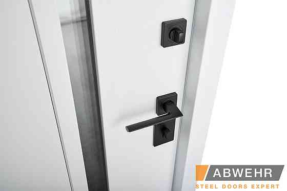 Двери уличные, модель  537 AVENUE Антрацит/Белый ТЕРМОРАЗРЫВ 3 контура уплотнения Киев