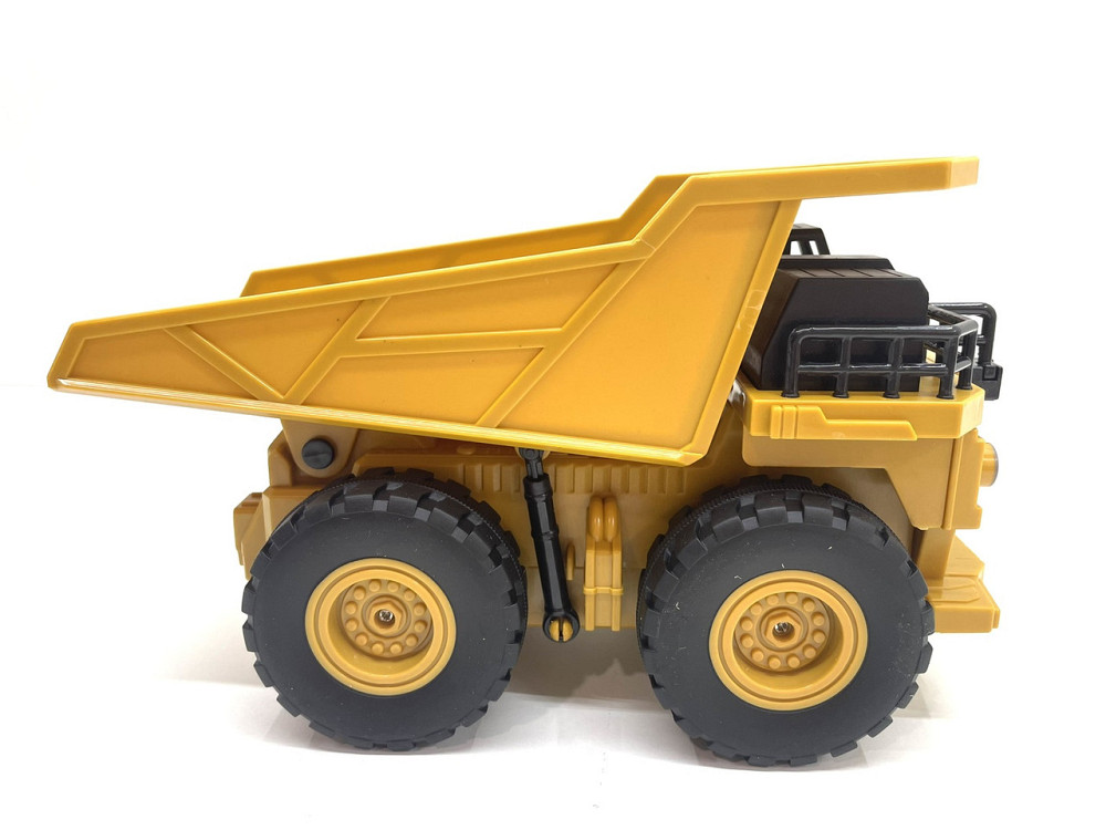 Машина на радіокеруванні Самоскид Engineering з підсвічуванням 1:24 Жовтий (22-6) Чернігів - фото 9