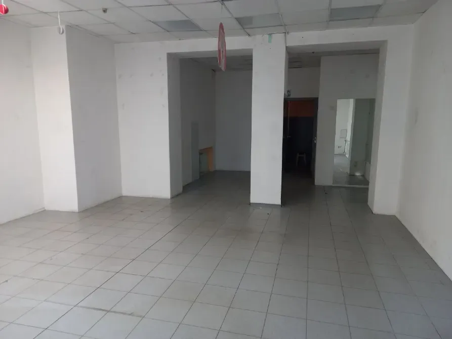 Нове Магазин на Тітова 8, гарний трафік авто і пішохідний червона лінія з окремим входом Дніпро - фото 5