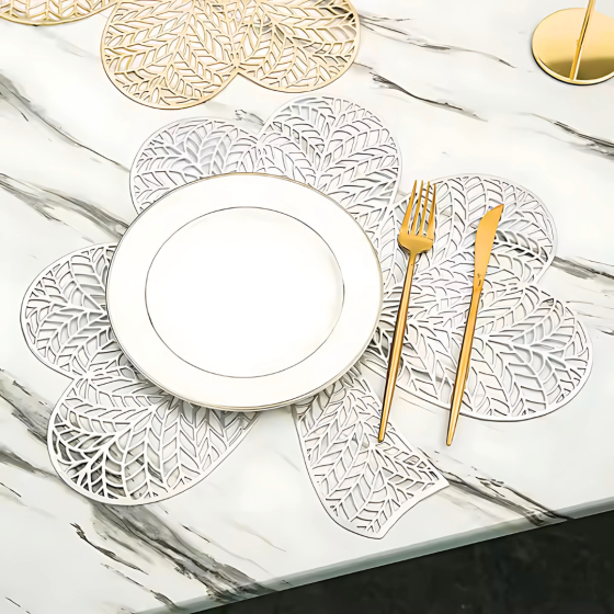 Сервировочная салфетка под горячее фигурная 41х38 см, коврик сервировочный серебристый набор 2 шт Каменец-Подольский