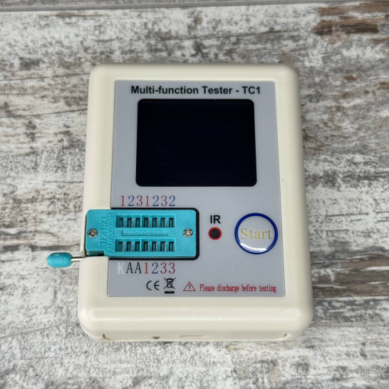 Універсальний тестер TC1 для діагностики та розпізнавання електронних компонентів Київ