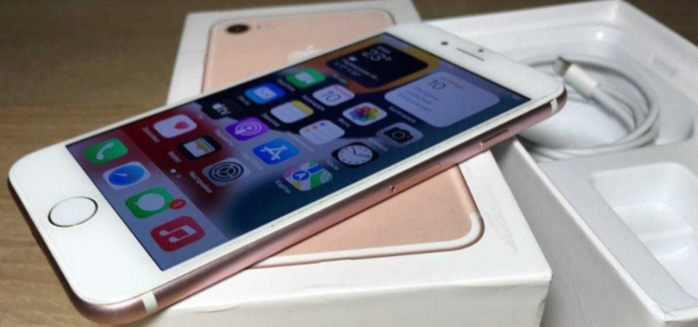 Айфон Apple iPhone 7 Gold Neverlock. Киев - изображение 2