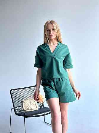 Лляний костюм з шортами "Jade" оптом | Норма і батал | Розпродаж моделі Смарагдовий, 46-48 Київ