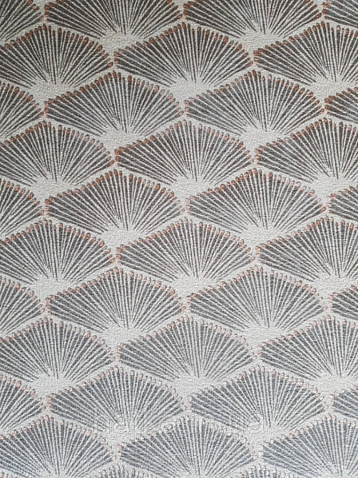 Шпалери вінілові Decoprint Breeze 0.53х10 м геометрія смужки віяло коричневі, золотисті на світло-коричневому Київ - фото 1