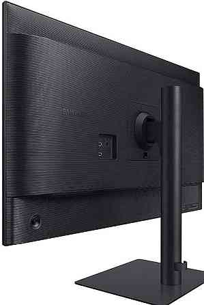 Монитор: Samsung F32TU872VN 32