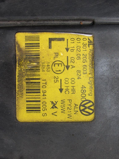 Фара ліва Volkswagen Touran 2003-2010 Ковель - фото 3