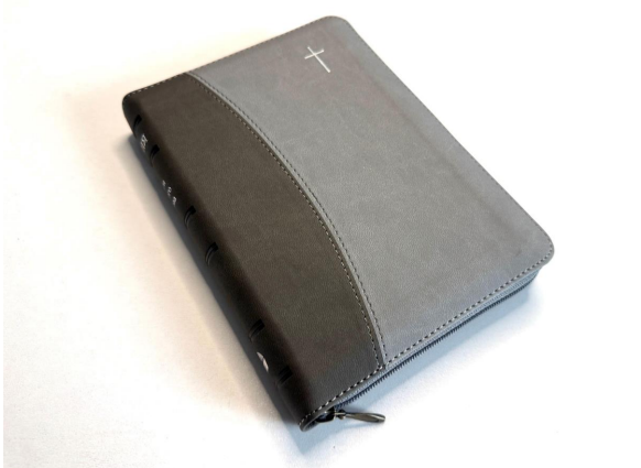 Библия перевод Ивана Огиенка 12/18 Киев - изображение 1