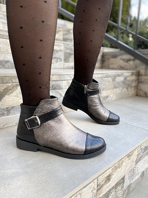 Черевики жіночі 218 срібні (весна-осінь, шкіра-сатин натуральна) (1205) 36 Коломыя - изображение 1