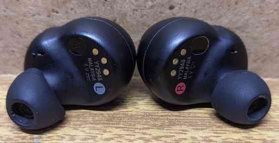 Безпровідні наушники Sony WF-1000XM4 з активним шумозаглушенням. Харків