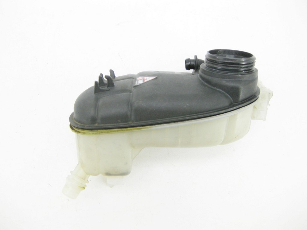 Mercedes-Benz  A2465000049 Розширювальний бачок системи охолодження двигуна CLA Shooting Brake X117 CLA C117 GLA X156 A-class W176 B-class W242 B-clas Одесса - изображение 1