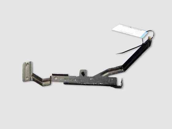 Mercedes-Benz  A2205400240 Передній правий кронштейн антени контролю тиску в шинах S-Class W220 CL C215 Одесса