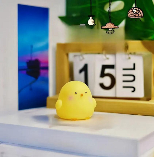 Детский ночник в форме жёлтого цыплёнка на батарейках для сна и декора комнаты Киев - изображение 2