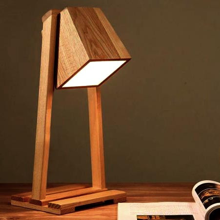 Светильник настольный 