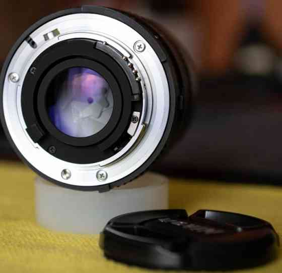 Об'єктив Nikon AF Nikkor 50 mm f/1.8D + фільтр. Харків