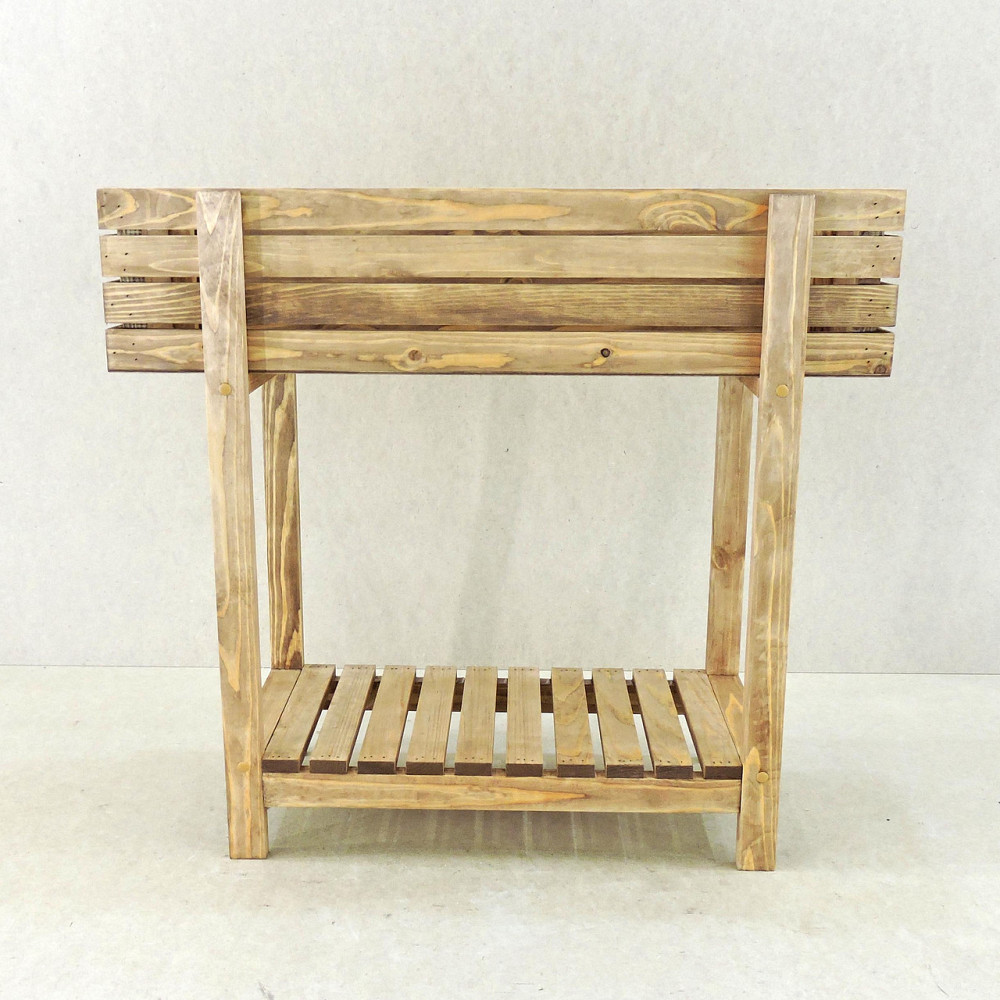 Кашпо на стойке 