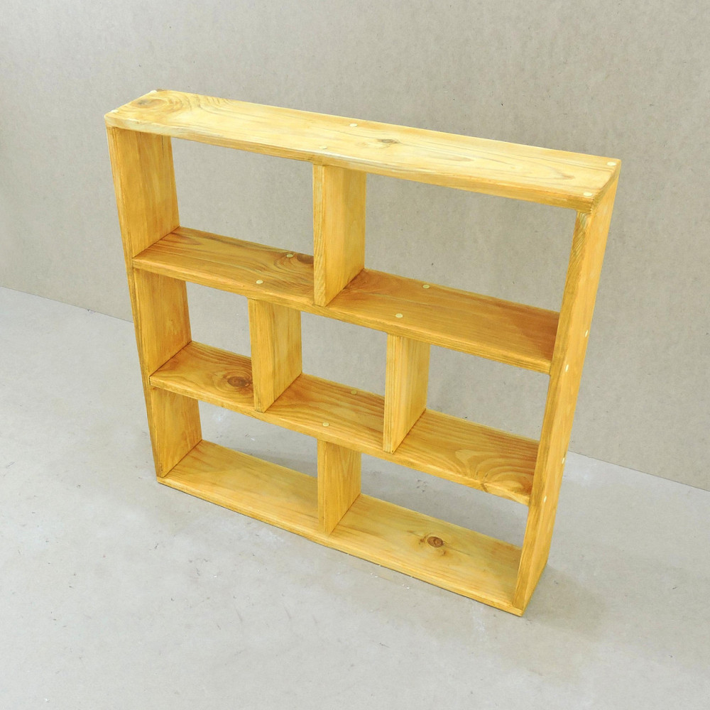 Настенная полка 