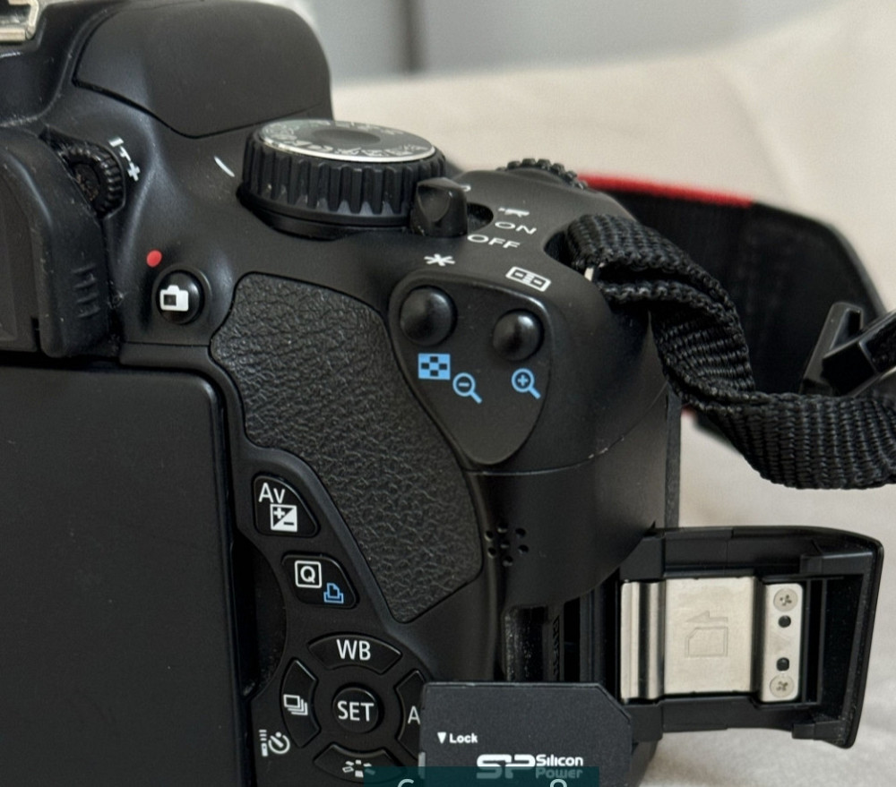 Фотоаппарат Canon EOS D650. Киев - изображение 3